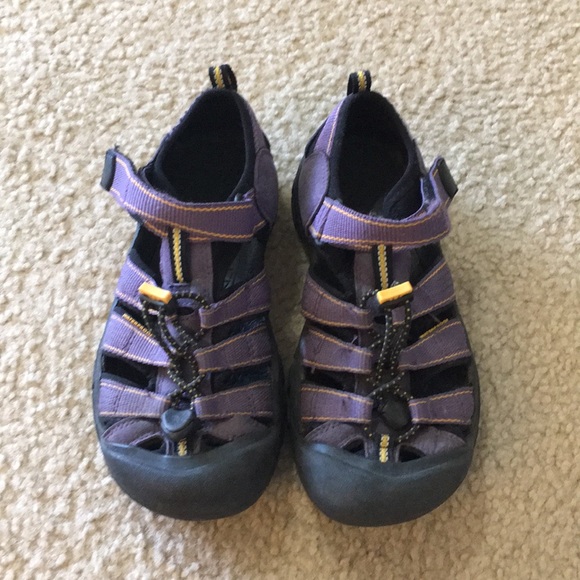 purple keen shoes